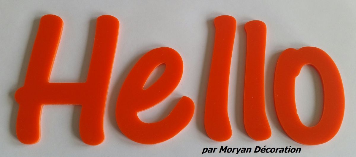 Hello deco brev i plexiglas, höjd 20 cm