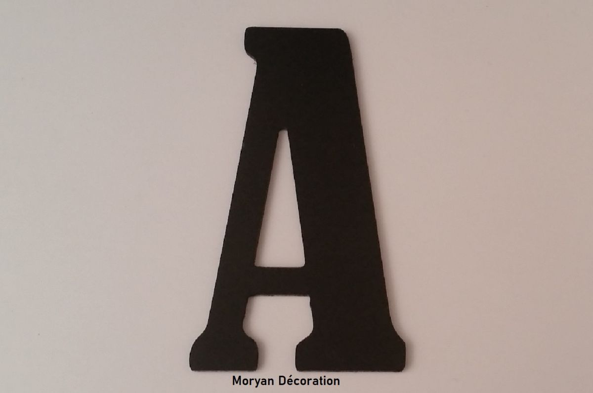 Plastbokstav PVC svart BERNARD CONDENSED