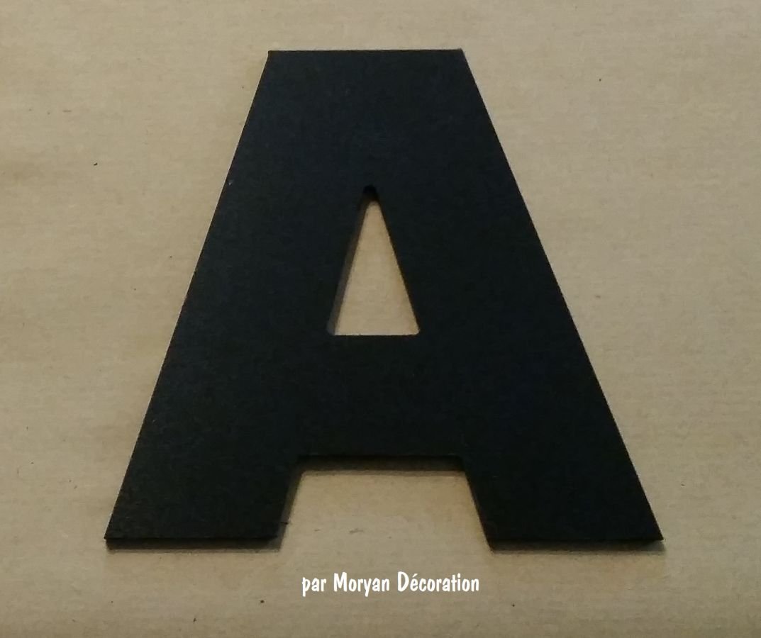 Plastbokstav PVC svart ARIAL BLACK