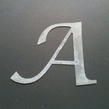 Bokstavsskylt i zink LUCIDA CALLIGRAPHY