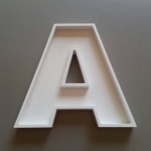 Hålbokstav i vit PVC ARIAL BLACK