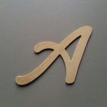 Brev MDF rå att måla modell LOMBRIZ